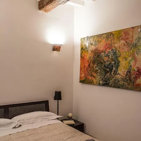 Appartamento Le Petit Palais-appartamento Per 3