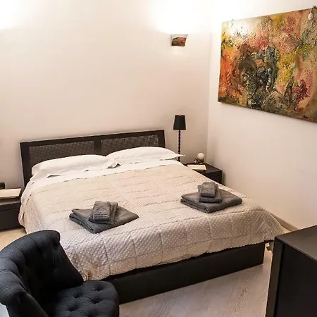 Le Petit Palais-appartamento Per 3 * Parma